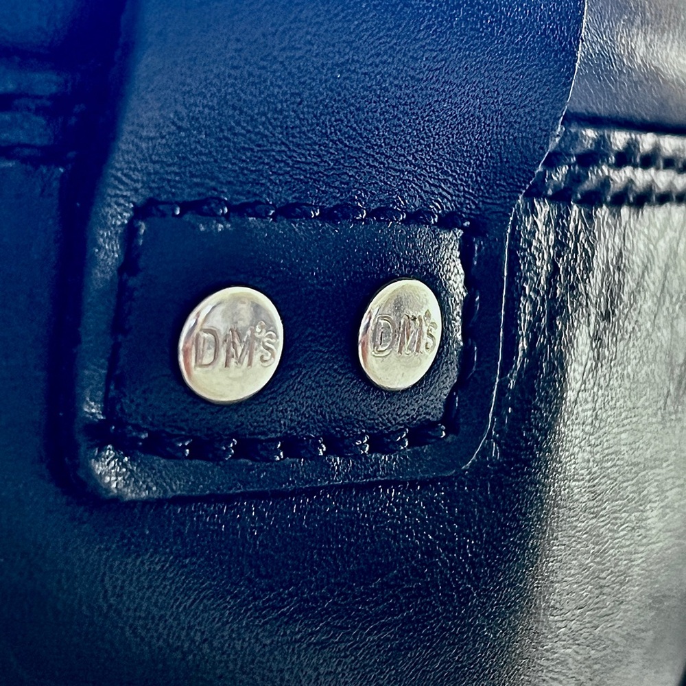 Dr. Martens Black Anistone Lo Shoes - Picture 10 of 12